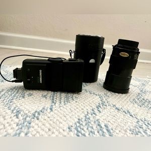 Quantaray QTA55 flash and Yashica lens